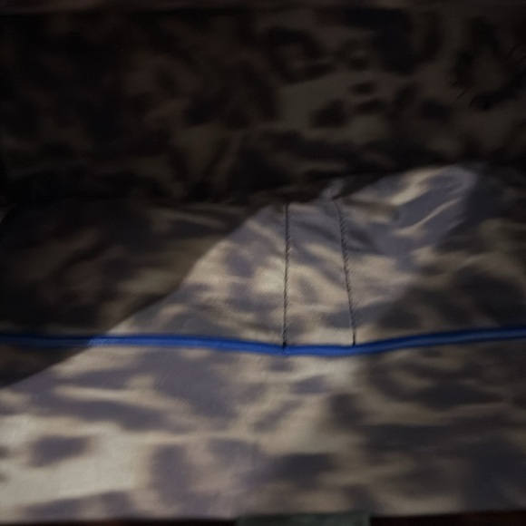 Stuart Weitzman Black and Brown Tote Bag - Picture 6 of 9